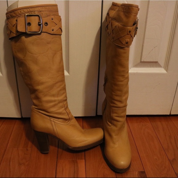 Coach embossed tall leather boots - Picture 5 of 8